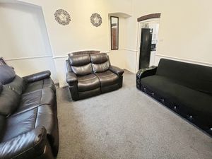 Lounge- click for photo gallery